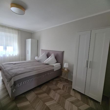 אוגסבורג Highfield 2 Rooms Apartment מראה חיצוני תמונה